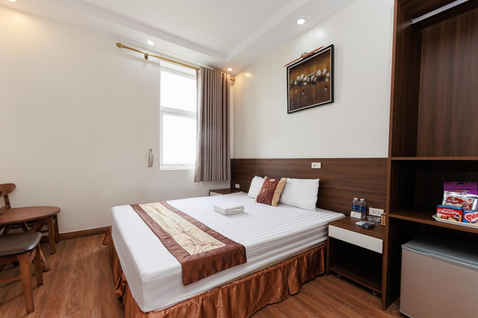 Oyo 472 Lenka Hotel Hanoi Exterior photo