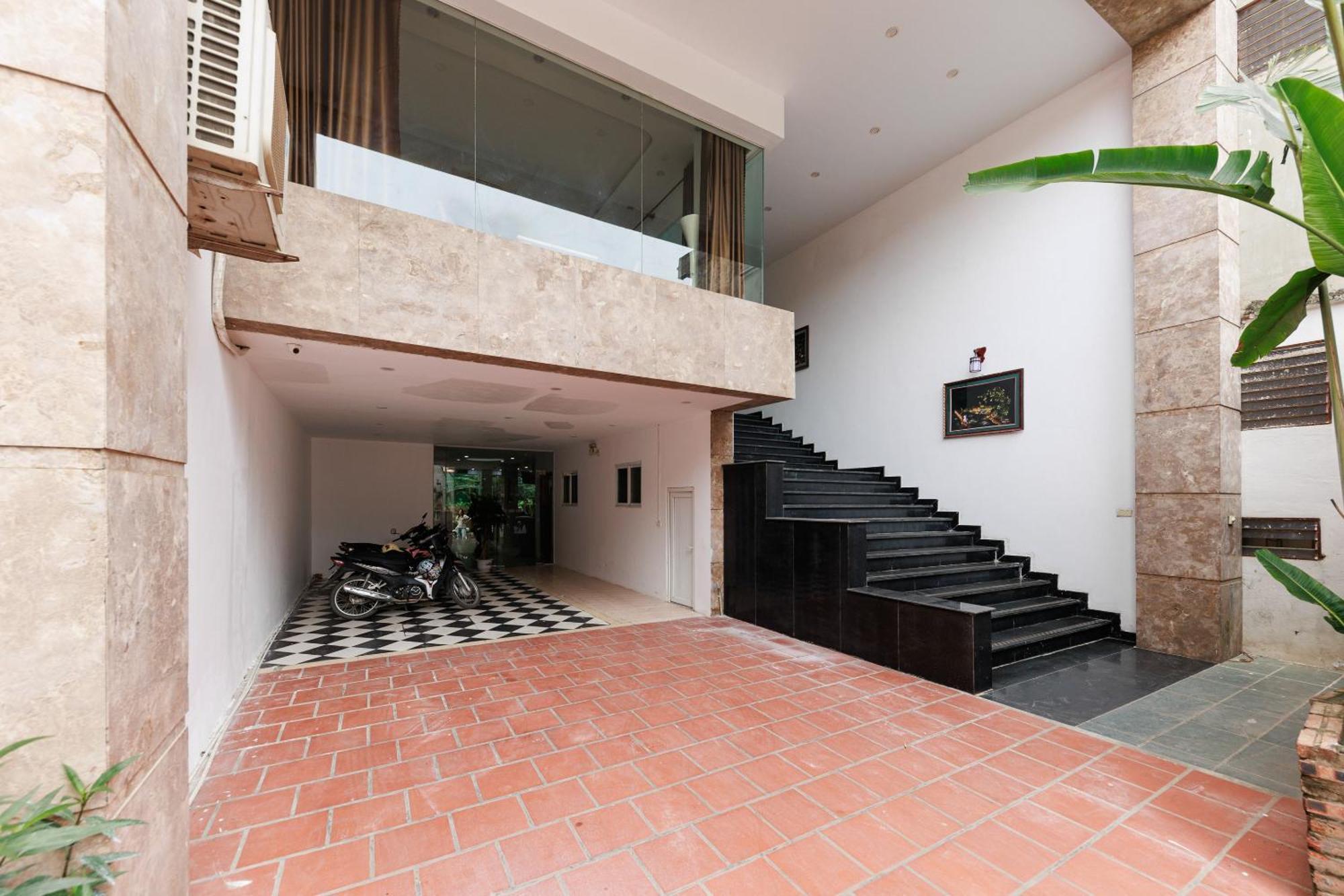 Oyo 472 Lenka Hotel Hanoi Exterior photo