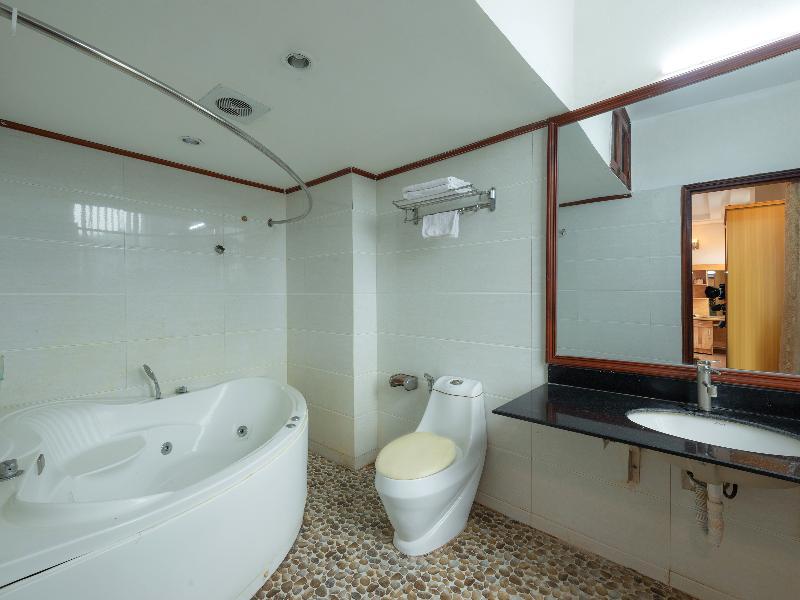 Oyo 472 Lenka Hotel Hanoi Exterior photo